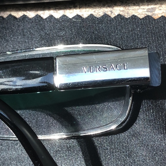 VERSACE Glasswear (Frame For Sale) Made In Italy - Picture 7 of 11